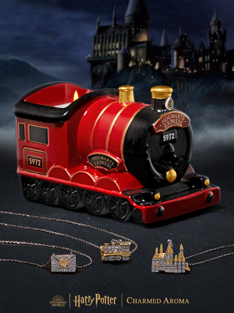 Harry Potter™ Hogwarts Express Candle - Hogwarts Necklace Collection